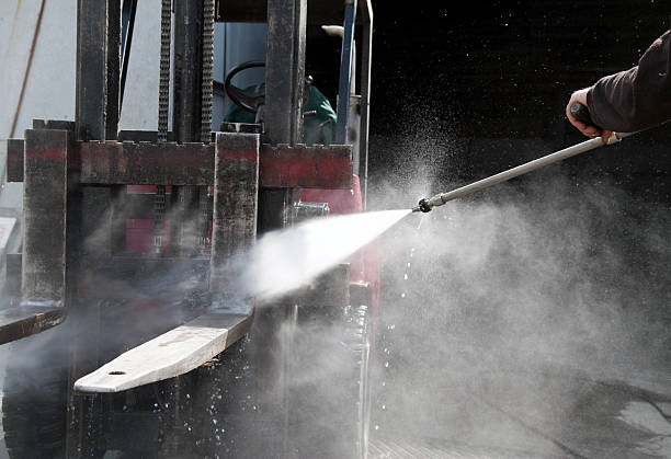 Best House Exterior Washing  in Olmsted Falls, OH