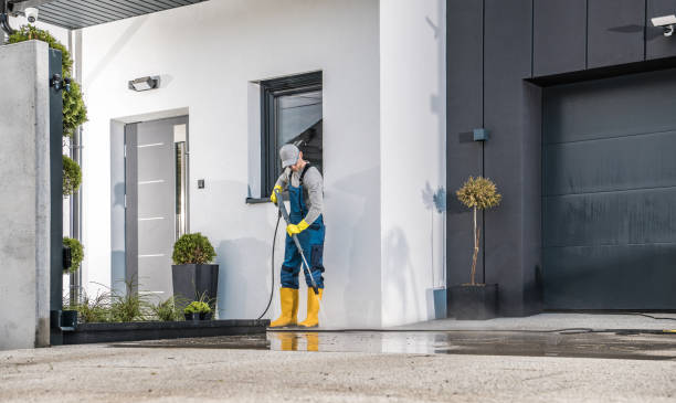 Best Patio and Deck Pressure Washing  in Olmsted Falls, OH